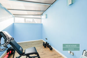 Photo 15- click for photo gallery